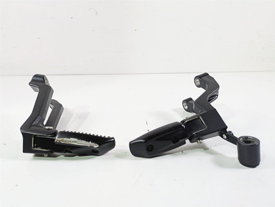 2024 Harley Sportster RH975 S Rear Passenger Foot Peg Rest Set 50502086 50502088 {{ shop.shopifyCountryName }} - Mototech271