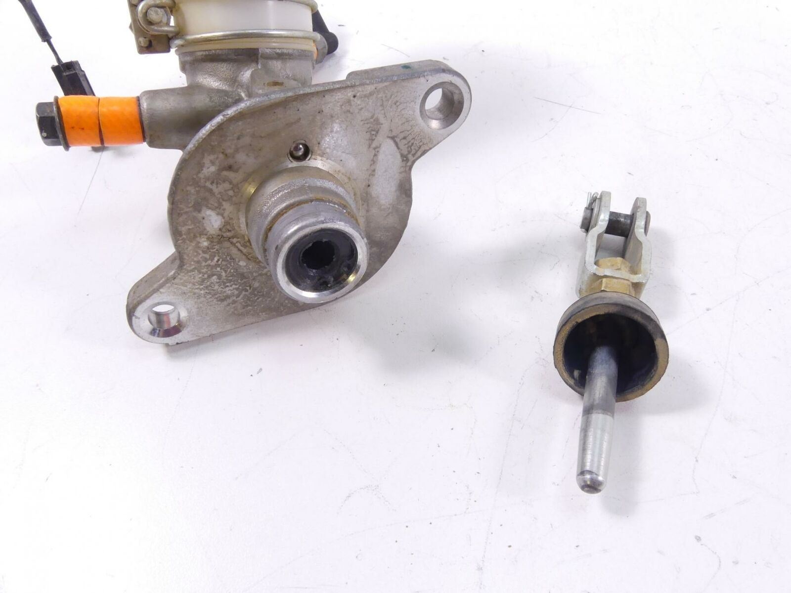 2017 Can Am Maverick 1000R DPS Nissin Brake Master Cylinder 11/16 705601505 {{ shop.shopifyCountryName }} - Mototech271