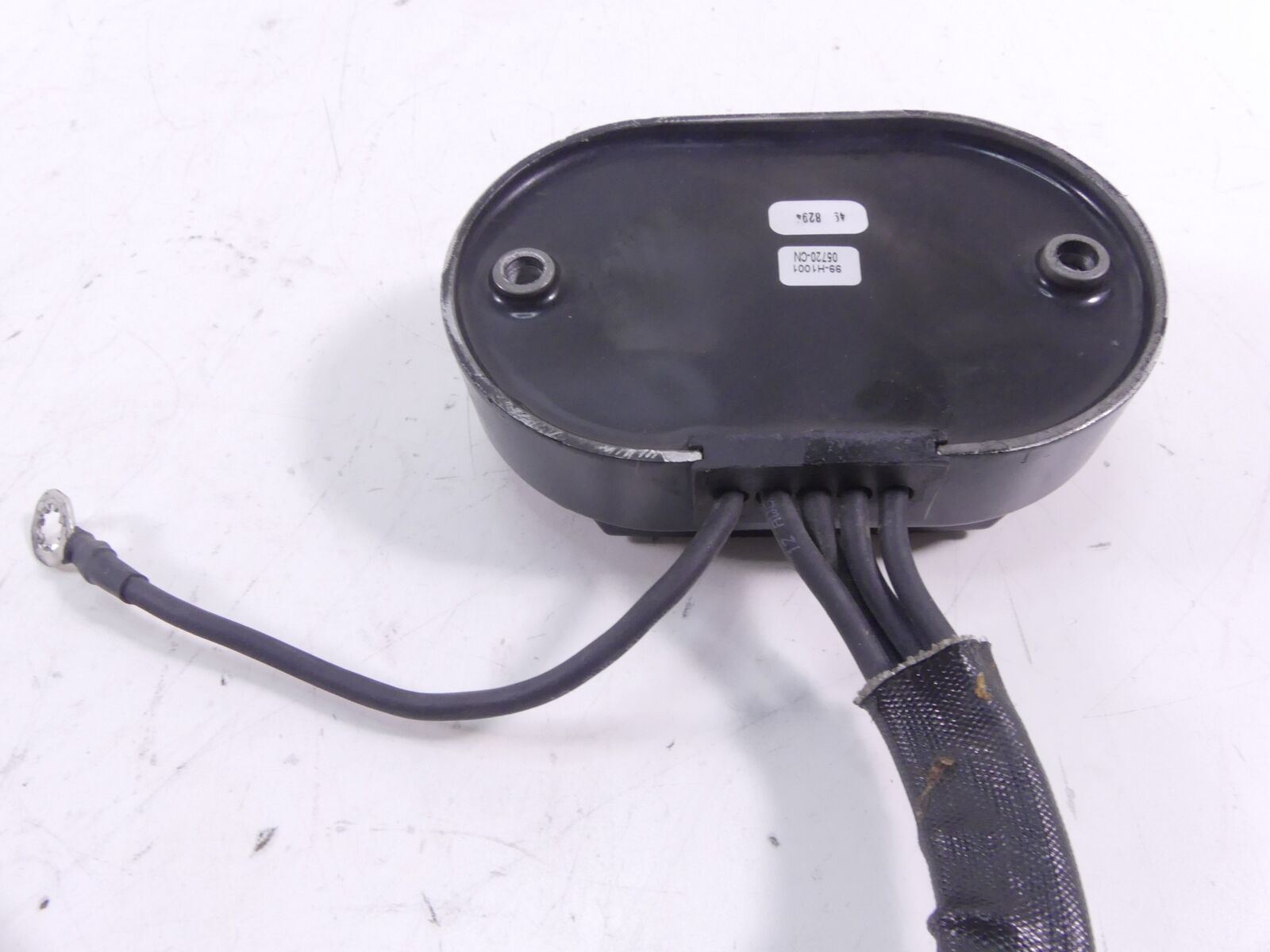 2002 Harley FLSTCI Softail Heritage Rectifier Voltage Regulator 8A 74540-01 {{ shop.shopifyCountryName }} - Mototech271