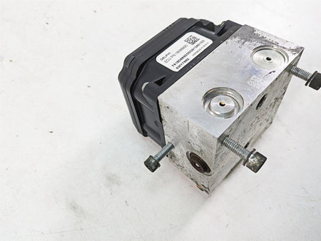 2010 Harley Touring FLHTCU Electra Glide Abs Brake Pump Module 40601-08A {{ shop.shopifyCountryName }} - Mototech271
