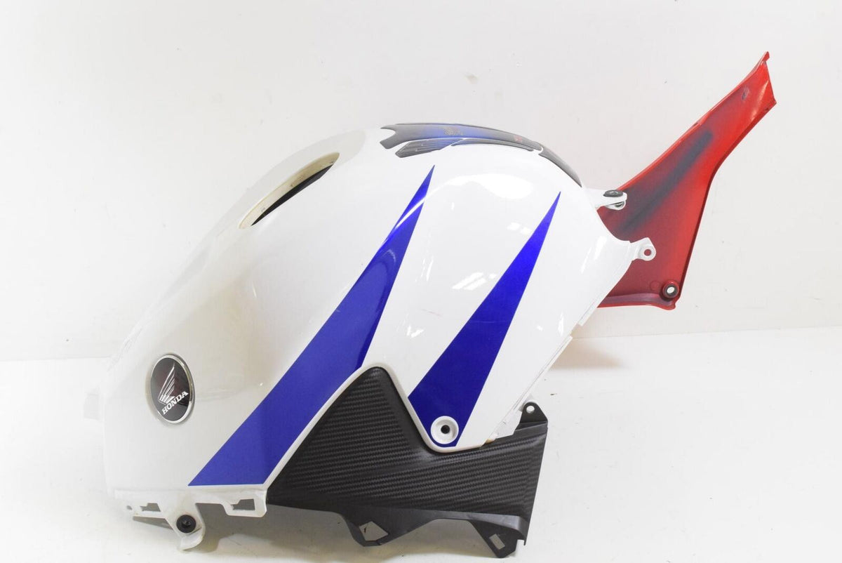 2013 Honda CBR600RR CBR600 RR Fuel Tank Cover Fairing Cowl 83100-MJC {{ shop.shopifyCountryName }} - Mototech271