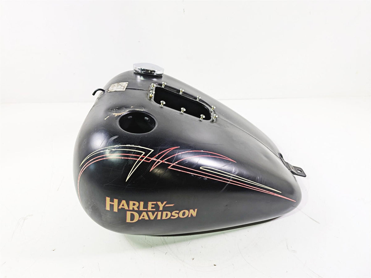 2008 Harley FLSTSB Cross Bones Fuel Gas Petrol Tank -Read 61000800 {{ shop.shopifyCountryName }} - Mototech271