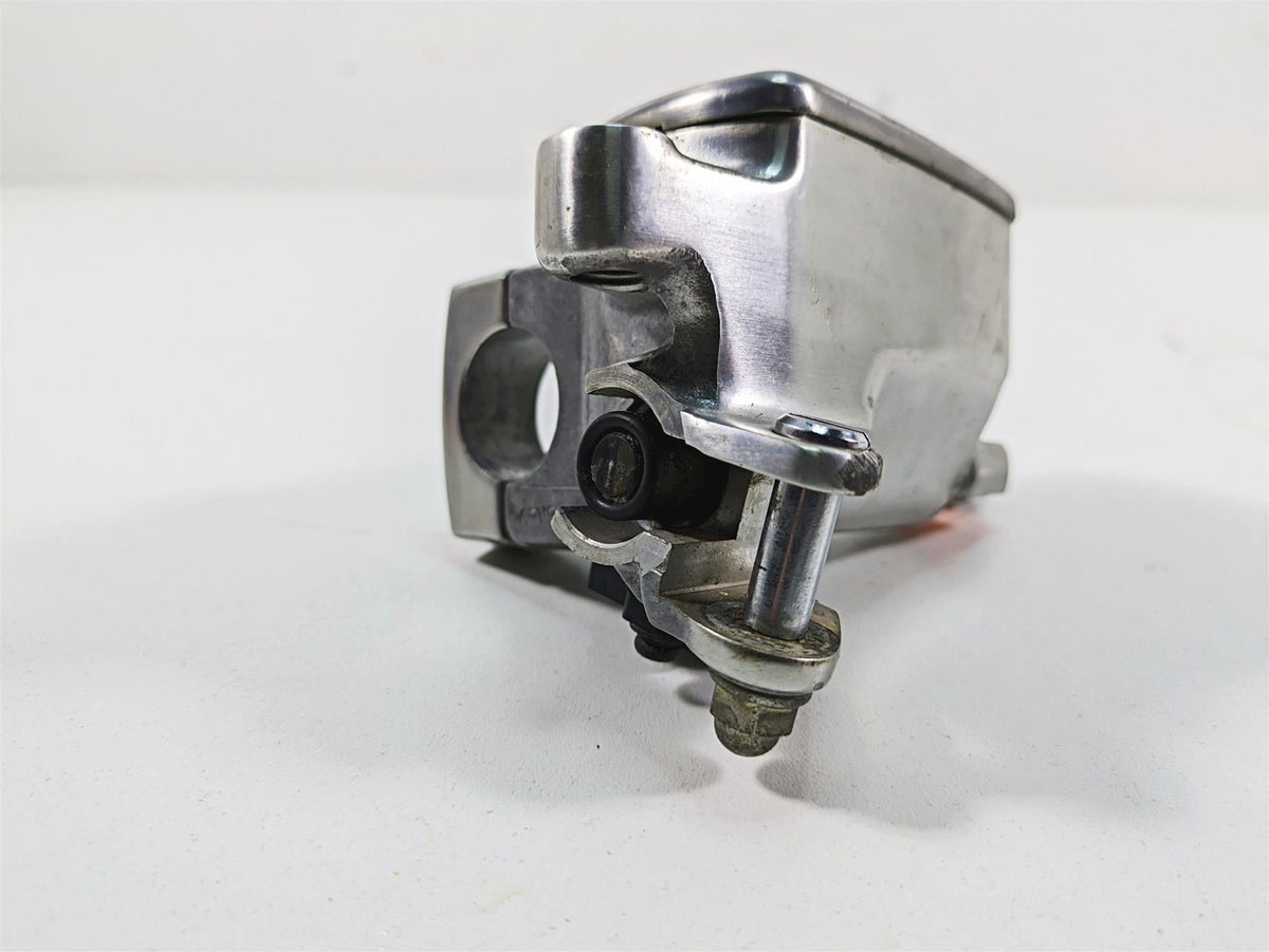 2006 Honda V-Twin VTX1300 R Front Brake Master Cylinder 45510-MEM-671 {{ shop.shopifyCountryName }} - Mototech271