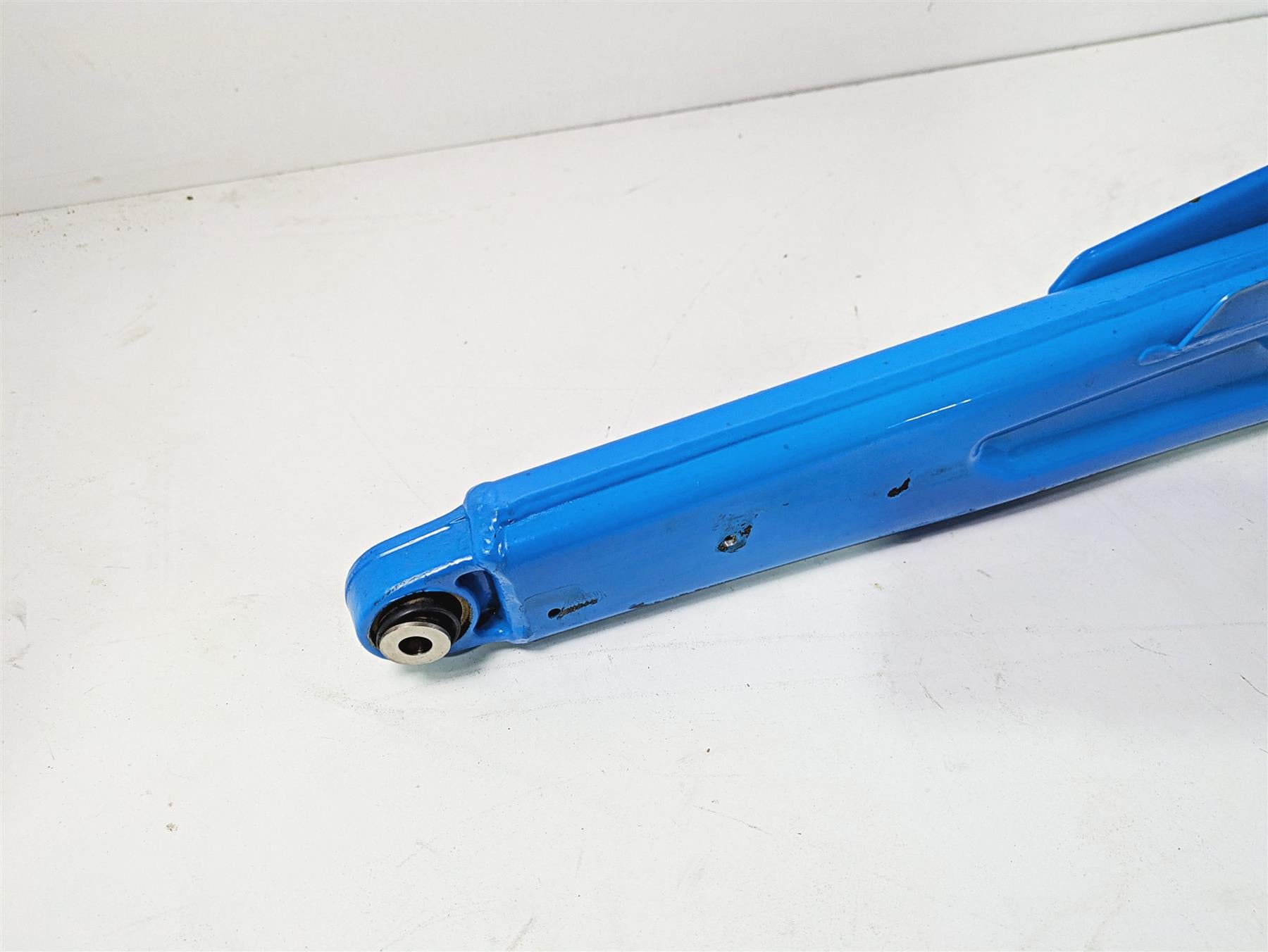 2018 Can Am Maverick X3 XRC Turbo R Rear Right Trailing Arm 72" Blue 706002956 {{ shop.shopifyCountryName }} - Mototech271
