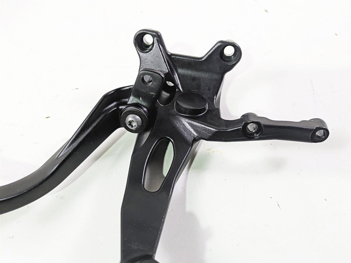 2024 Harley Sportster RH975 S Front Right Footpeg Brake Pedal Set 50502125 {{ shop.shopifyCountryName }} - Mototech271