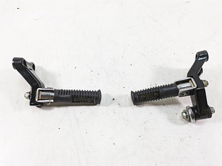 1997 Kawasaki VN1500 Vulcan Rear Passenger Footpeg Set 35011-1346 35011-1347 {{ shop.shopifyCountryName }} - Mototech271