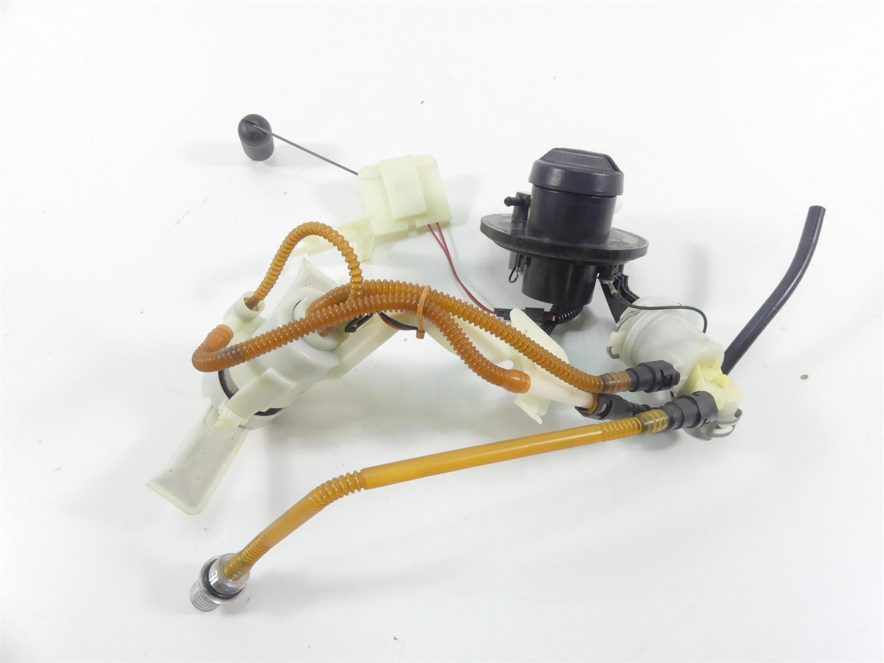 2014 Harley Touring FLHTK Electra Glide Fuel Gas Petrol Pump 62908-08 75069-08 {{ shop.shopifyCountryName }} - Mototech271