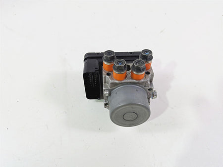 2020 Kawasaki Z900 ZR900 Abs Brake Pump Unit Module 16082-0810 {{ shop.shopifyCountryName }} - Mototech271