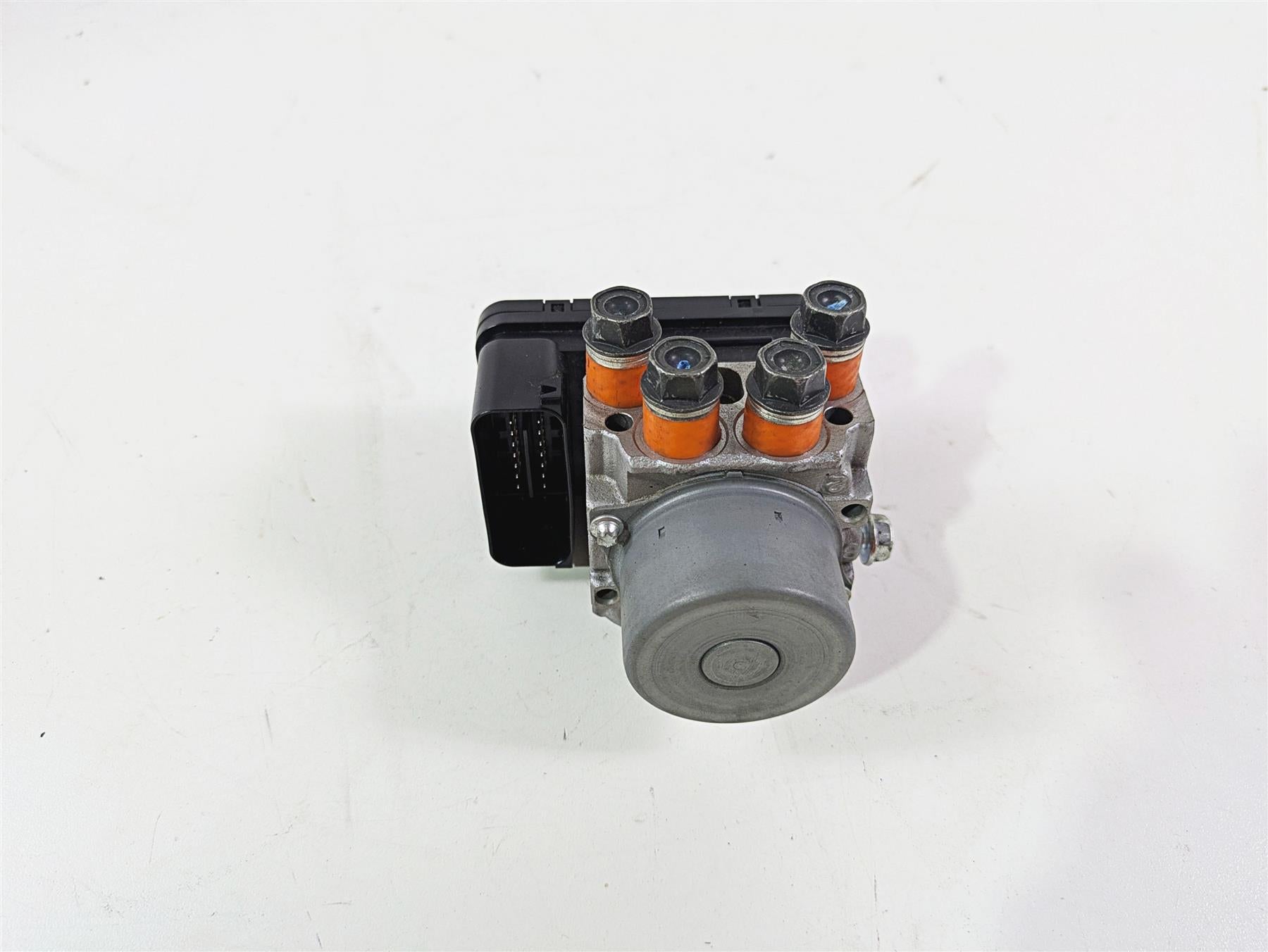 2020 Kawasaki Z900 ZR900 Abs Brake Pump Unit Module 16082-0810
