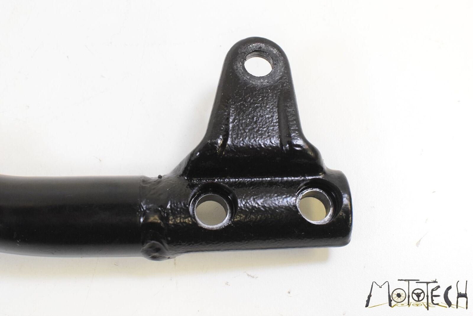 1995 Yamaha V Max 1200 Right Frame Down Tube Rail SET 1FK-21140-00-33 {{ shop.shopifyCountryName }} - Mototech271