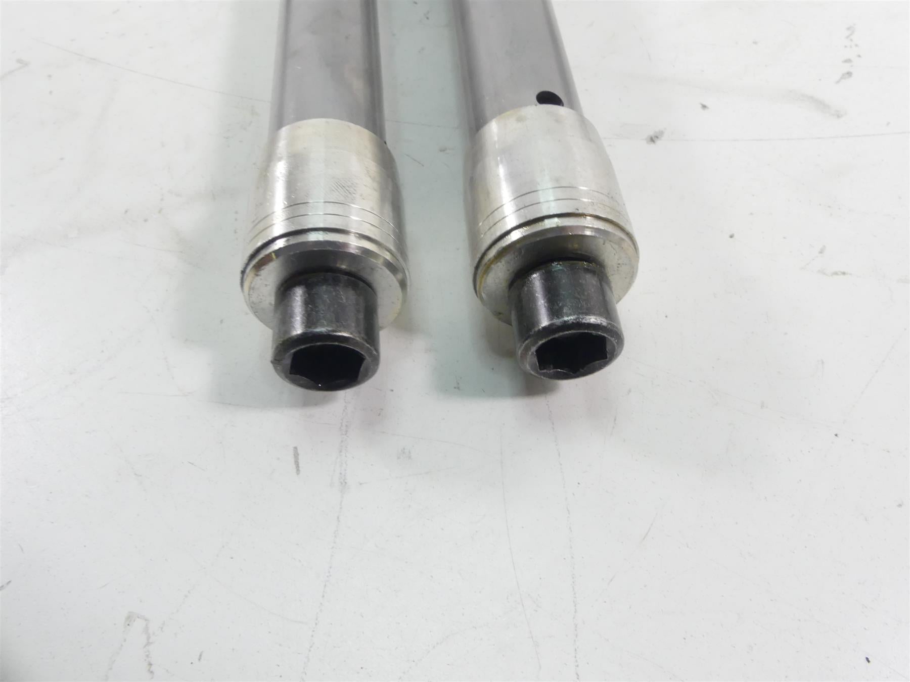 2017 Harley Touring FLHTKL Electra Glide Front Forks Lowers Internals 45400105 {{ shop.shopifyCountryName }} - Mototech271