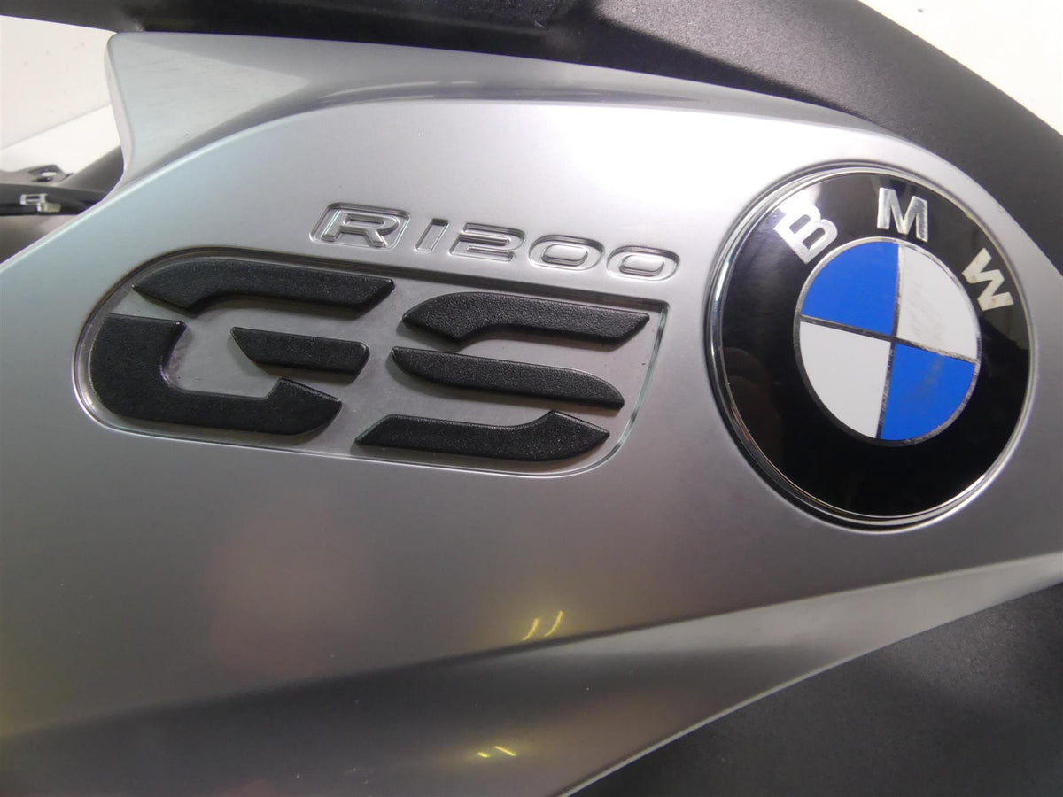 2017 BMW R1200GS GSW K50 Left Tank Side Fairing Cover Cowl Set 46638533659 {{ shop.shopifyCountryName }} - Mototech271