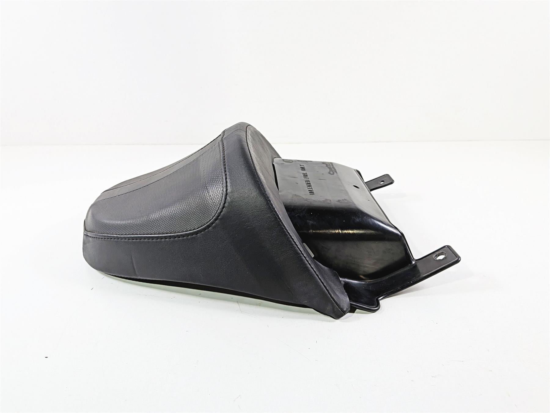 2011 Harley VRSCDX Night Rod Rear Passenger Pillion Seat Saddle 51574-07 {{ shop.shopifyCountryName }} - Mototech271