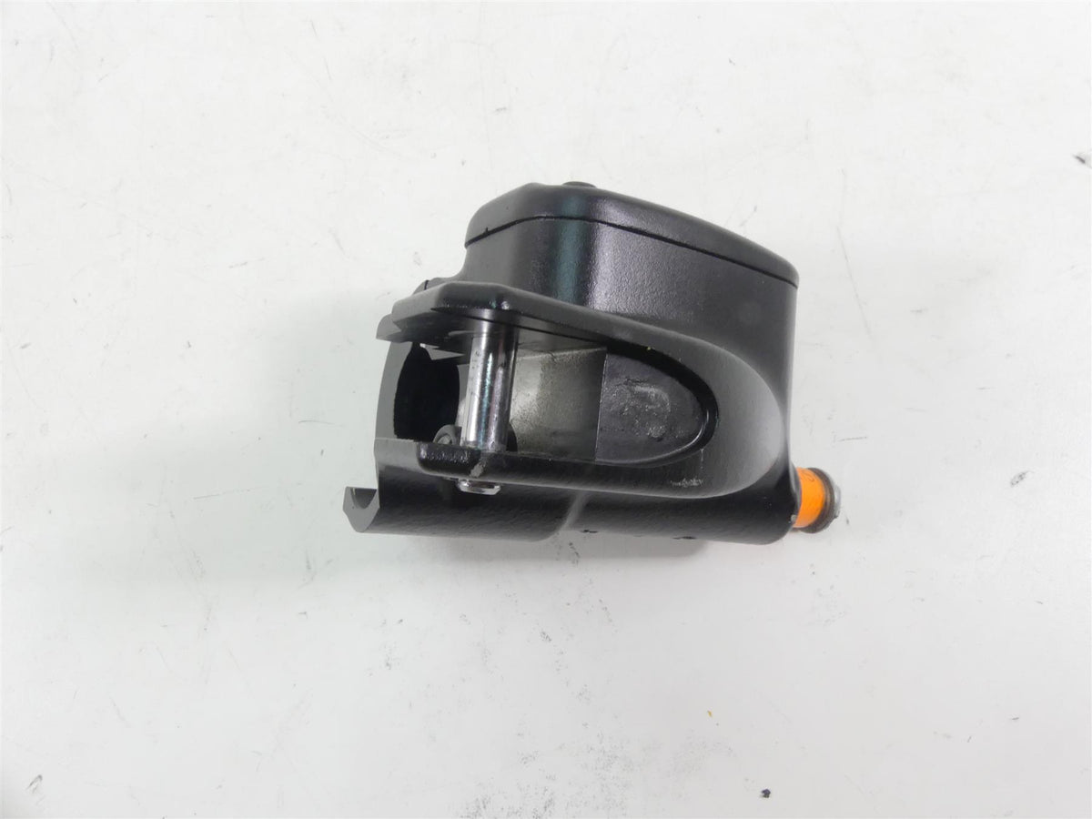 2018 Harley FLHC Softail Heritage Front Brake Master Cylinder 1/2" 41700233 {{ shop.shopifyCountryName }} - Mototech271