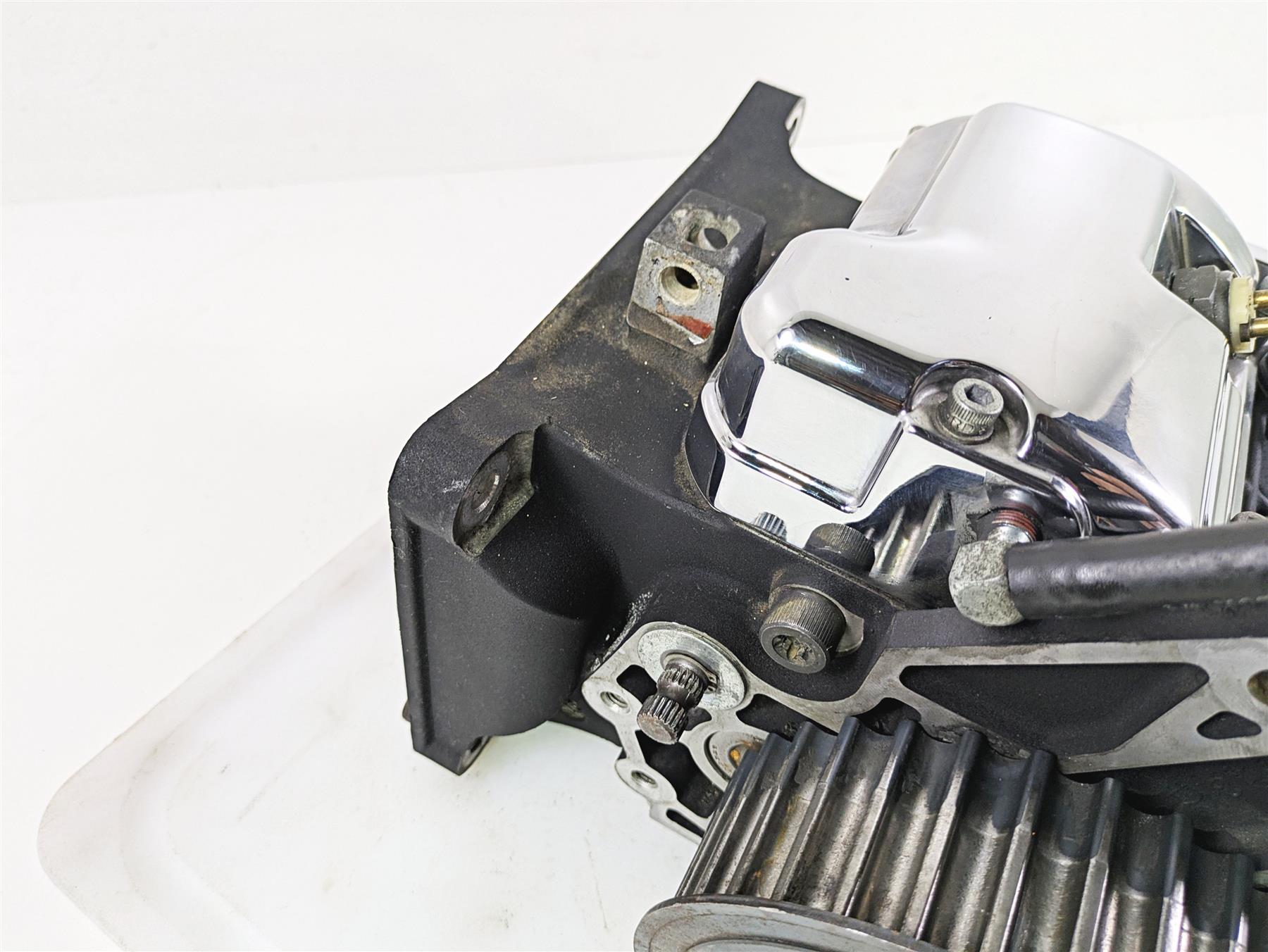 2004 Harley Softail FXSTDI Deuce Transmission Gear Box 5 Speed 33052-04 {{ shop.shopifyCountryName }} - Mototech271