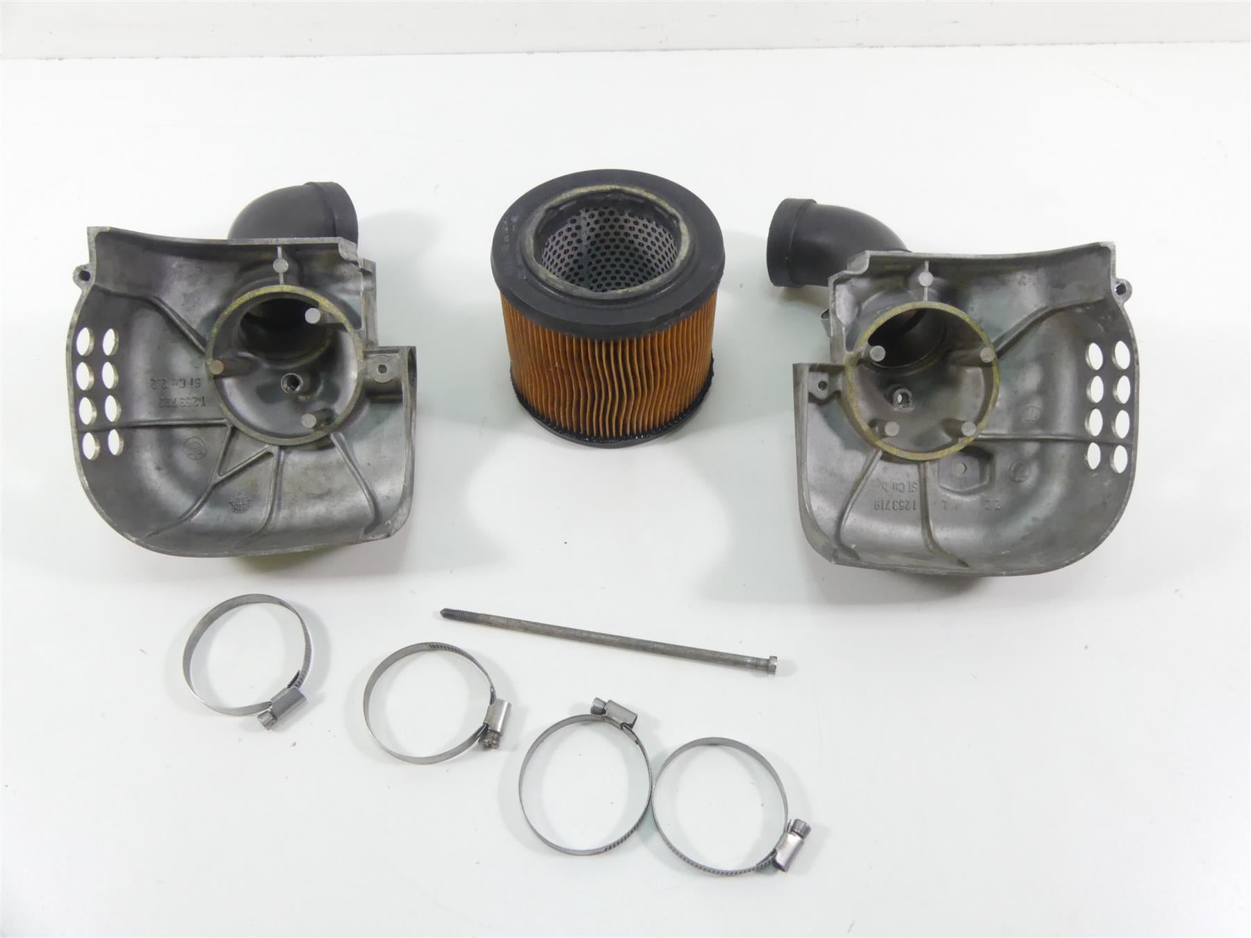 1978 BMW R100 S (2474) Air Box Cover Housing Tubes Intake Set 1253719 1253722