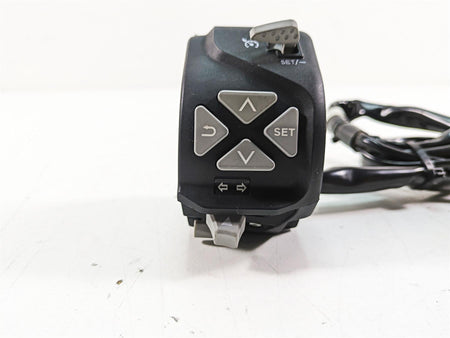 2020 KTM 1290 Super Adventure R Left Hand Turn Signal Control Switch 61411170100 {{ shop.shopifyCountryName }} - Mototech271