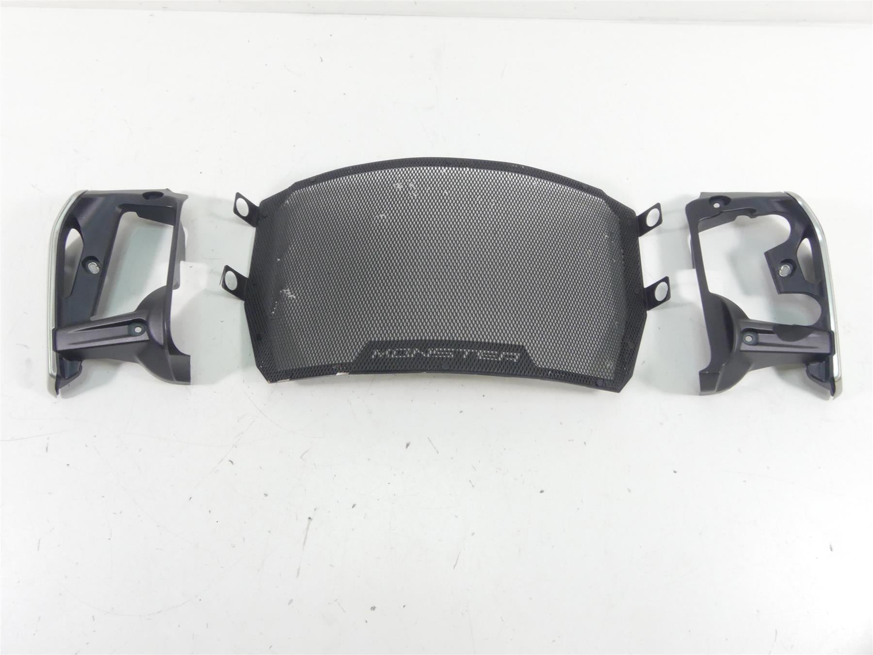 2015 Ducati Monster 1200 S Left Right Radiator Cooler Cover Guards Set 48016211B {{ shop.shopifyCountryName }} - Mototech271