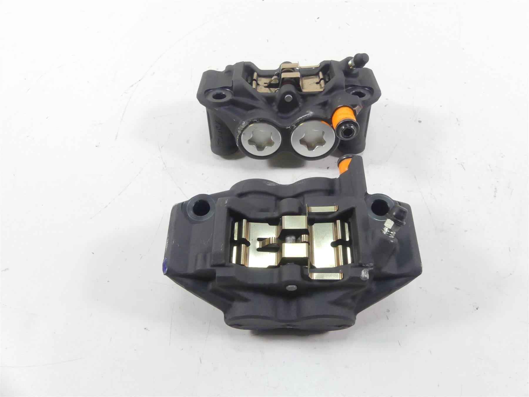 2022 Yamaha MT09 FZ09 Advics Front Brake Caliper Set -Read 1RC-2580T-00-00 {{ shop.shopifyCountryName }} - Mototech271