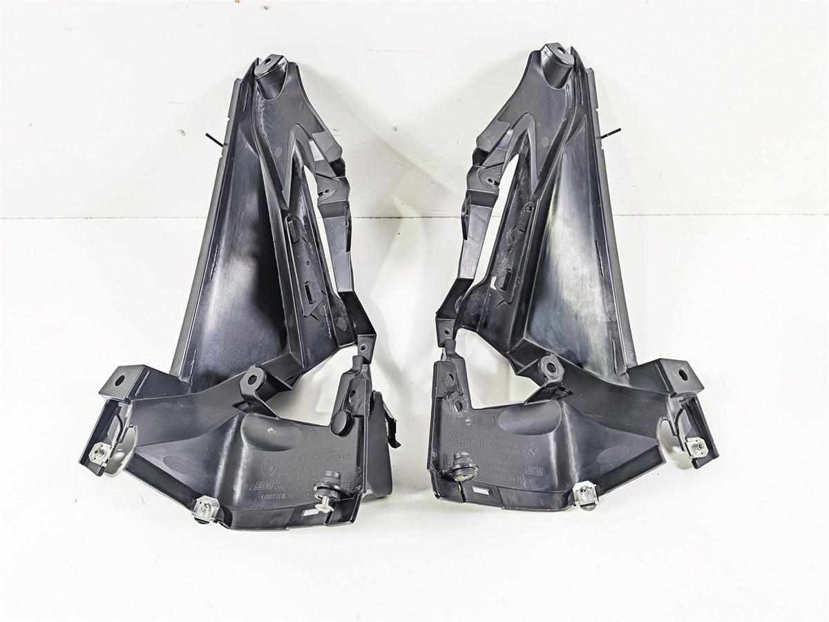 2016 BMW R1200RT RT RTW K52 Blinker Turn Signal Cover Fairings 46637728815 {{ shop.shopifyCountryName }} - Mototech271