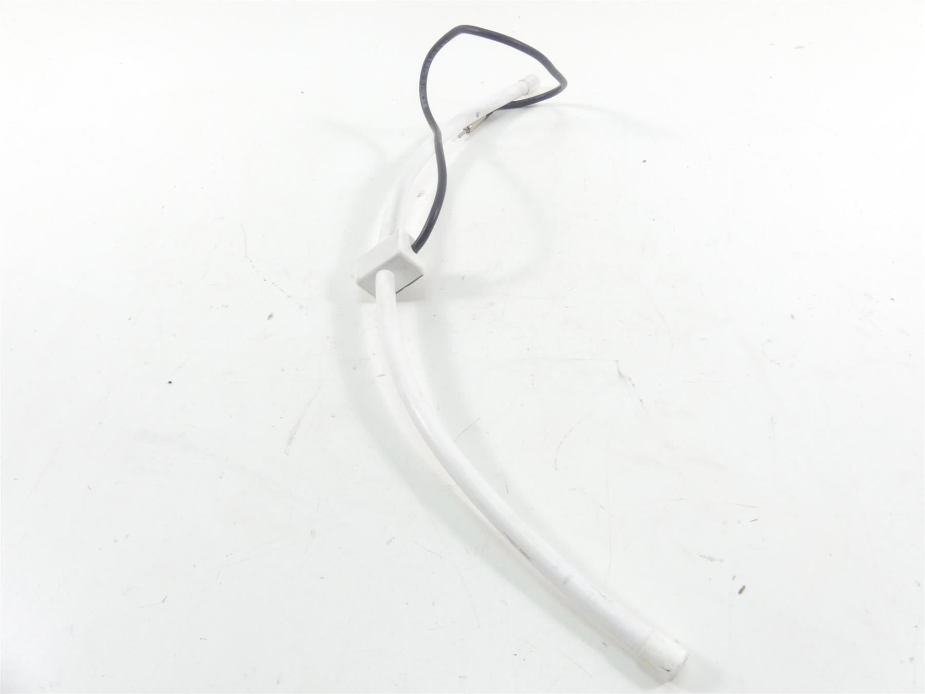 2011 Harley Touring FLTRU Road Glide Kuryakyn Tune Trapper Hidden Antenna 853 {{ shop.shopifyCountryName }} - Mototech271