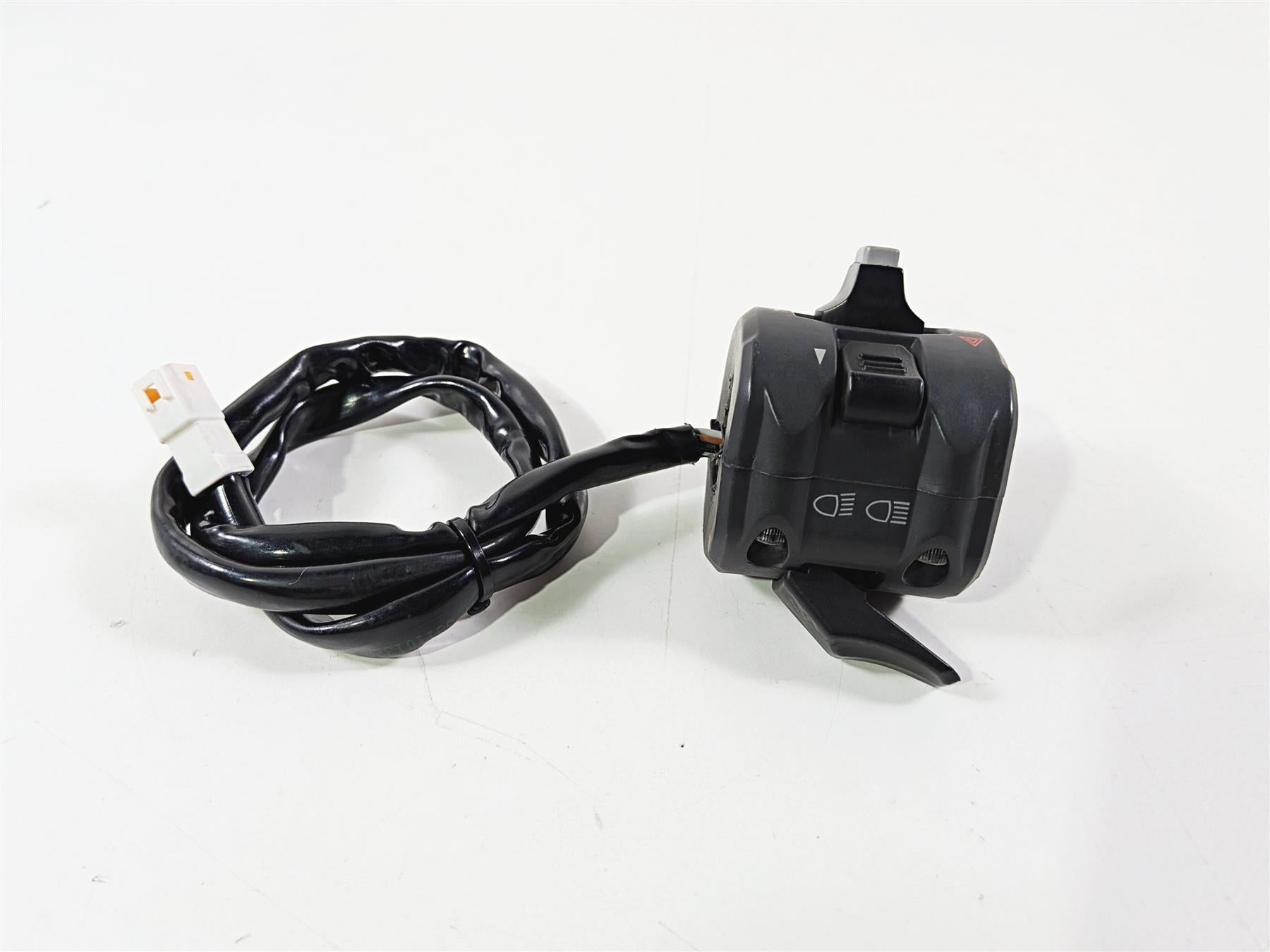 2017 Ducati 959 Panigale Left Hand Turn Signal Control Switch -Read 65110132A-Mototech271
