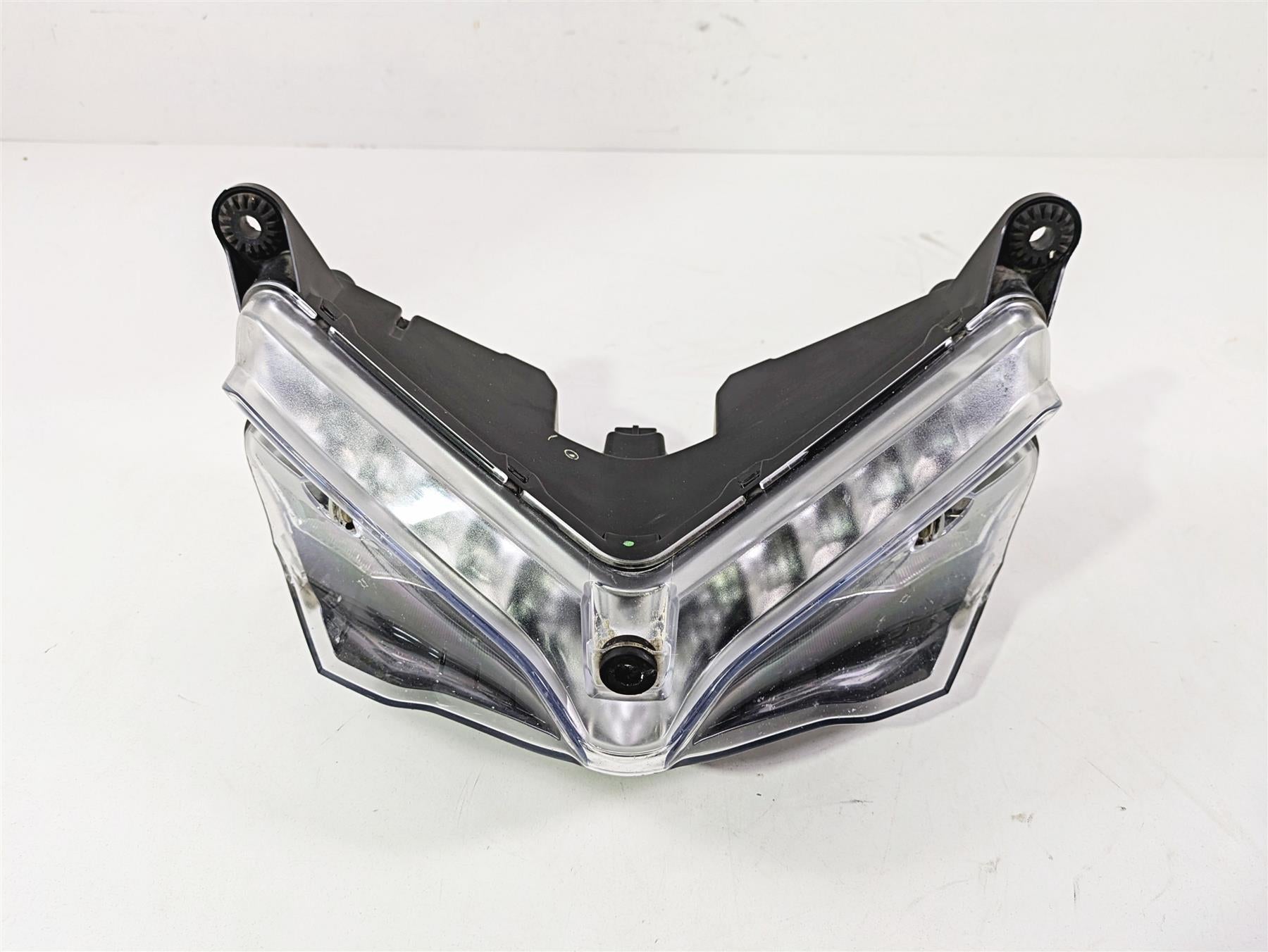 2019 Ducati Supersport 939 S Headlight Head Light Lamp - Read 52010401B | Mototech271