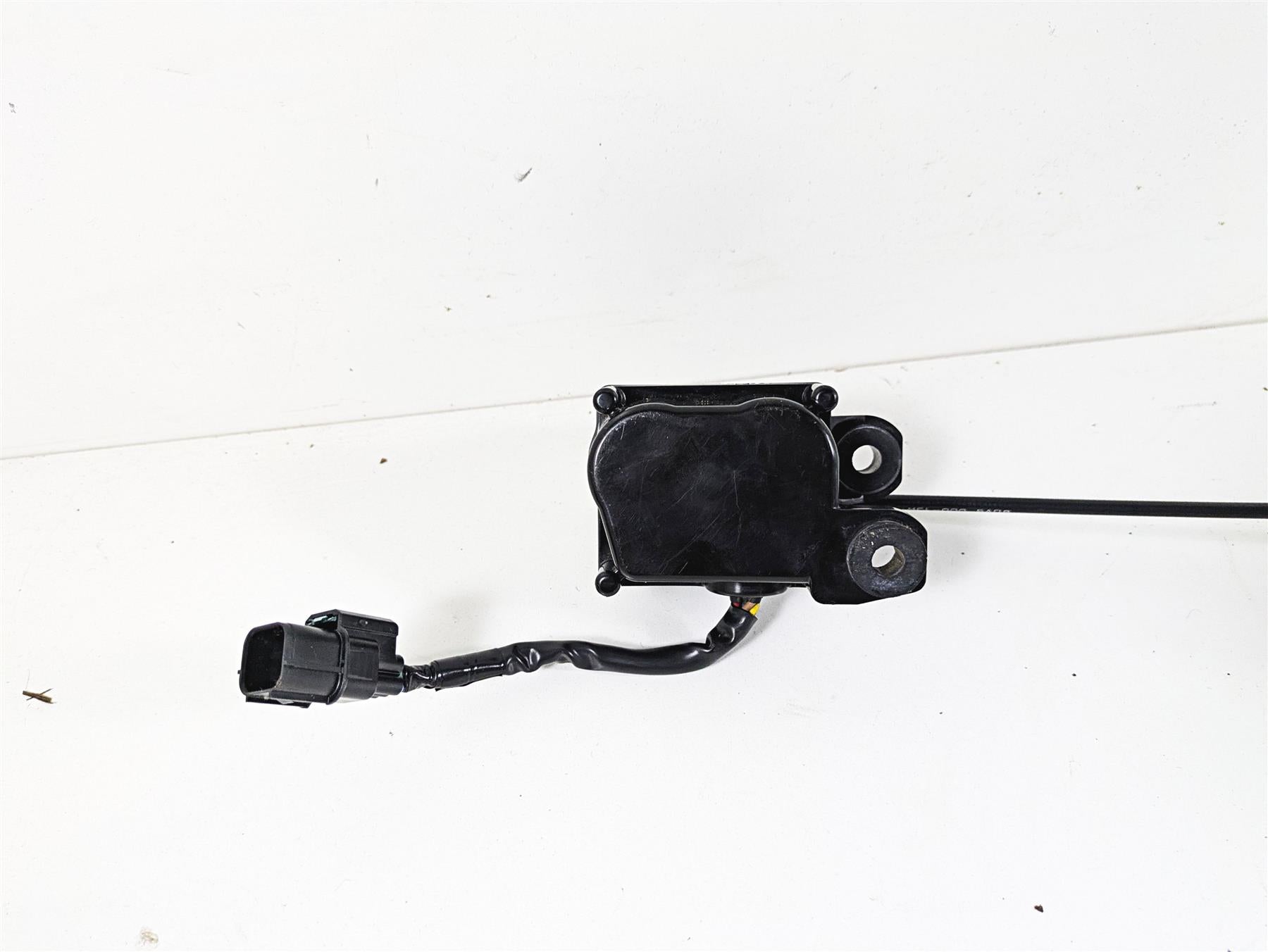 2008 Honda CBR1000RR SC59 Exhaust Muffler Silencer Pipe + Servo 18310-MFL-672 {{ shop.shopifyCountryName }} - Mototech271