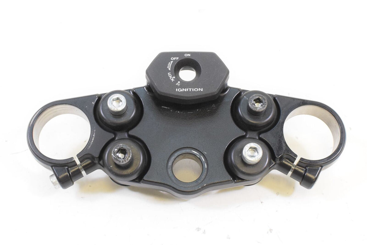 2015 Suzuki GSXR1300R Hayabusa Upper Triple Tree Steering Clamp 51311-24F50 {{ shop.shopifyCountryName }} - Mototech271