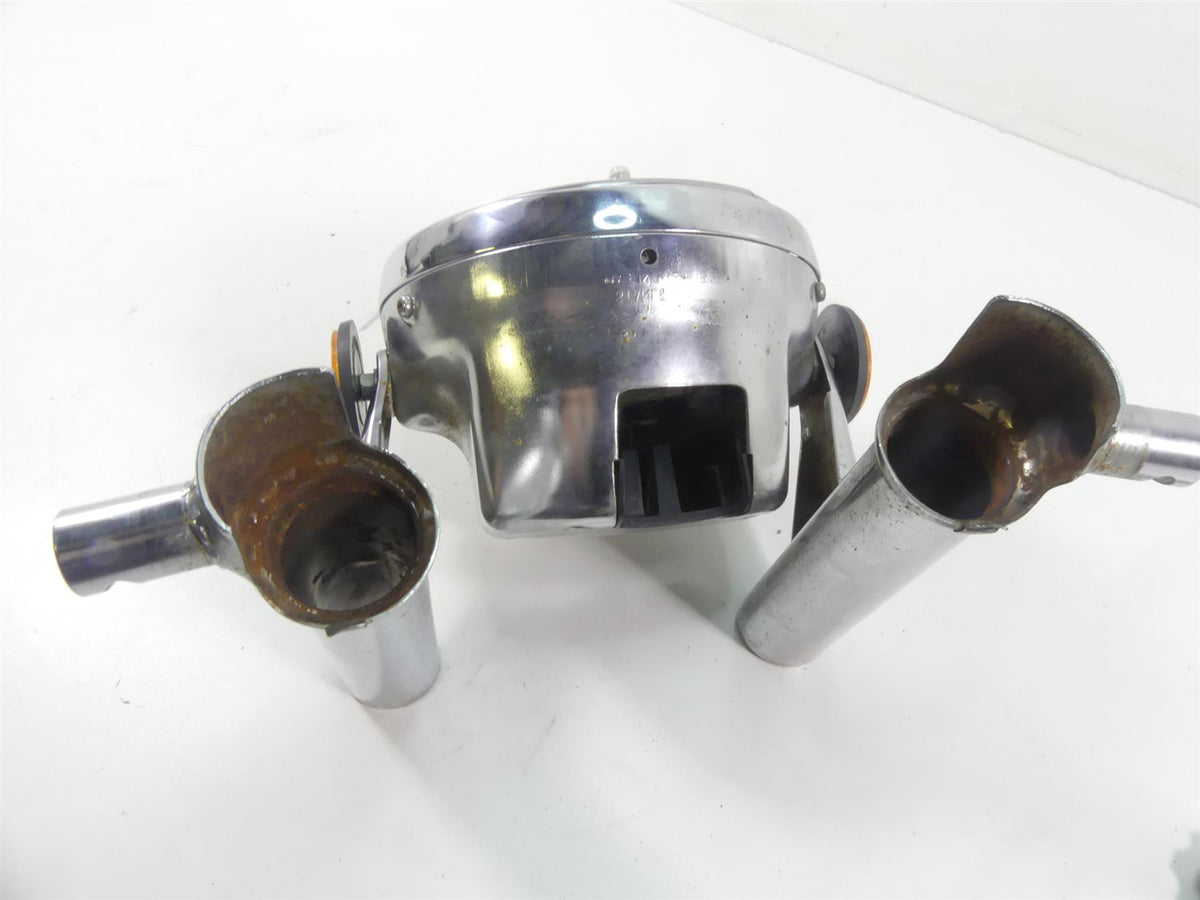 1980 Honda CB750C Custom Headlight Head Light & Mounts 61301-461- 61301-460-000 {{ shop.shopifyCountryName }} - Mototech271
