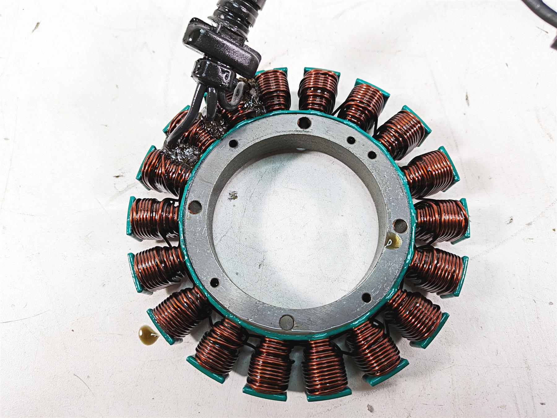 2005 Harley Dyna FXDL Low Rider Stator Alternator Generator 30017-01B {{ shop.shopifyCountryName }} - Mototech271