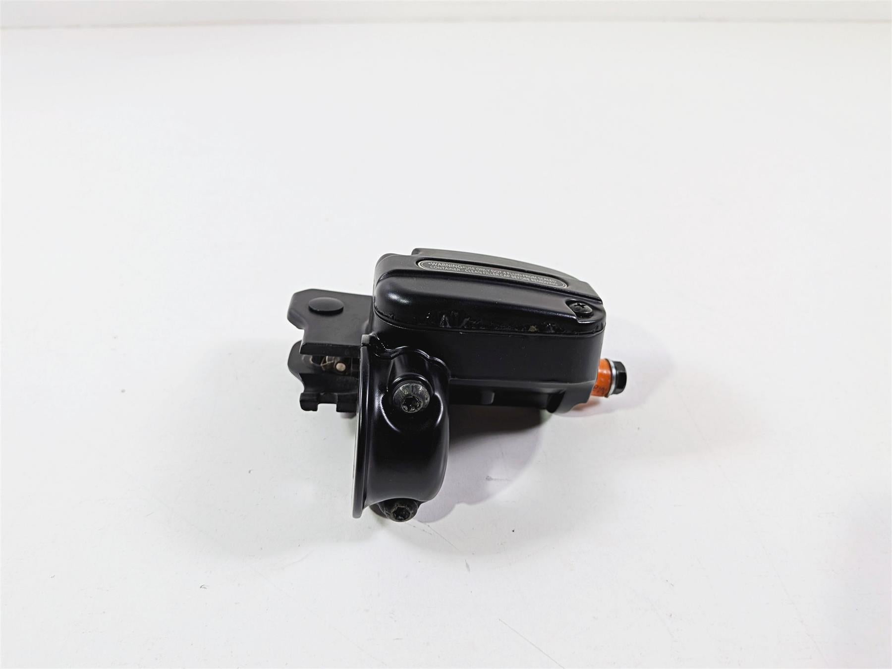 2011 Harley VRSCDX Night Rod Clutch Master Cylinder 11/16" 38744-09B {{ shop.shopifyCountryName }} - Mototech271