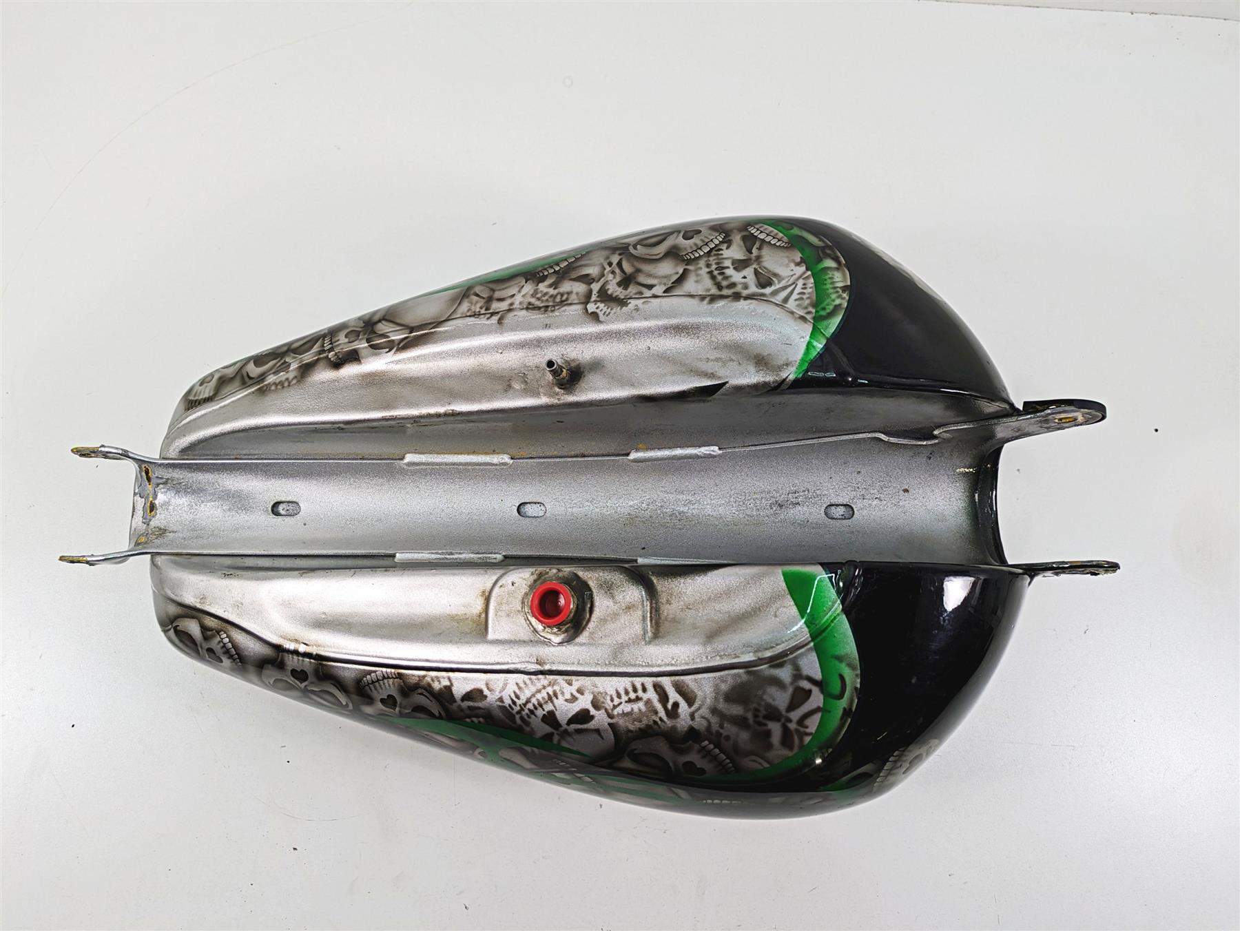 2006 Harley Sportster XL1200 Fuel Gas Petrol Tank Custom Paint - Read 62213-04 {{ shop.shopifyCountryName }} - Mototech271