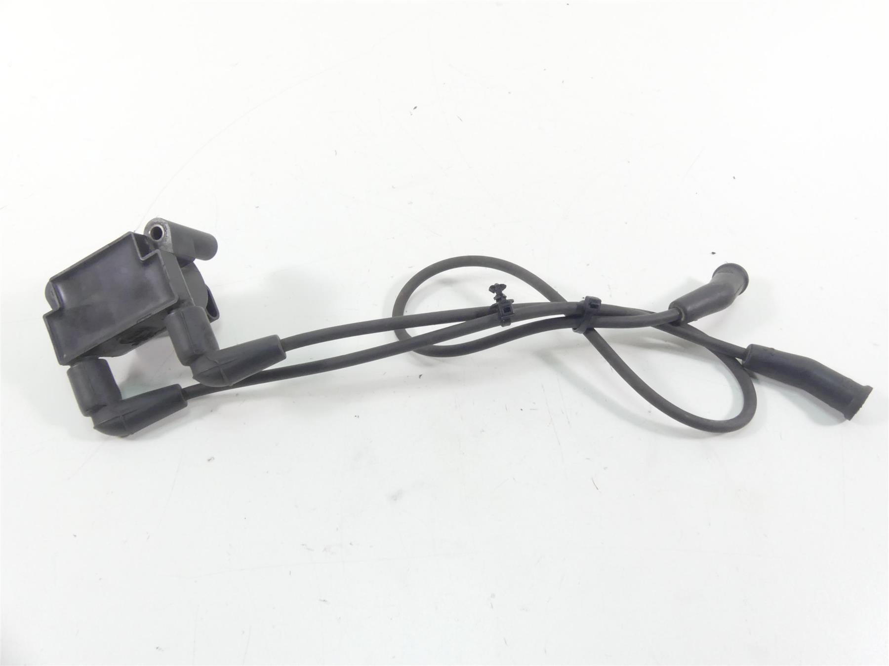 2013 Harley Touring FLHTP Electra Glide Ignition Coil Wires & Plugs 31696-07A {{ shop.shopifyCountryName }} - Mototech271