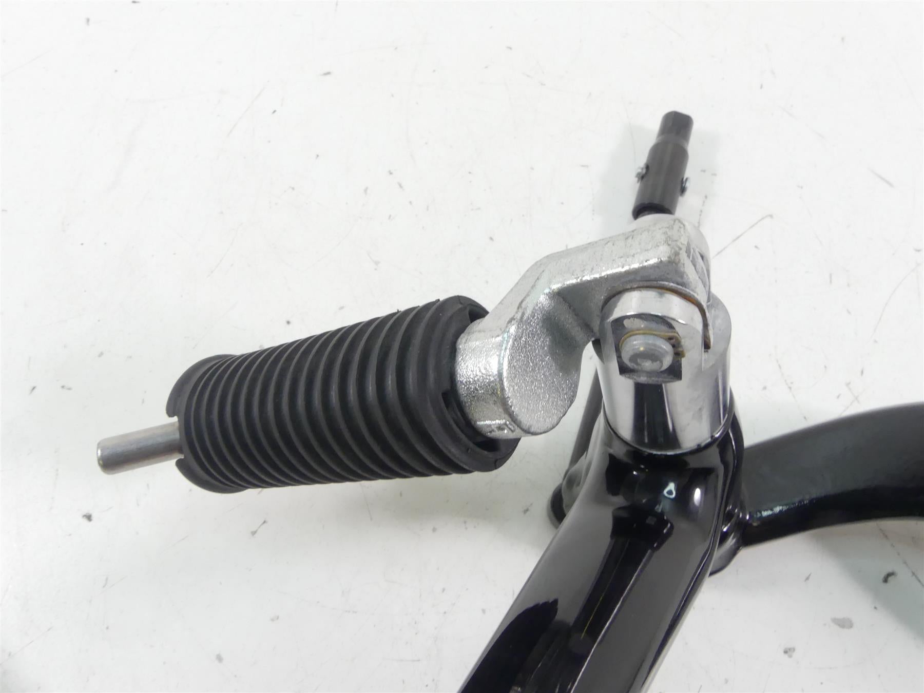 2020 Harley XL1200 CX Sportster Roadster Front Right Footpeg Brake Ped 42971-04 {{ shop.shopifyCountryName }} - Mototech271