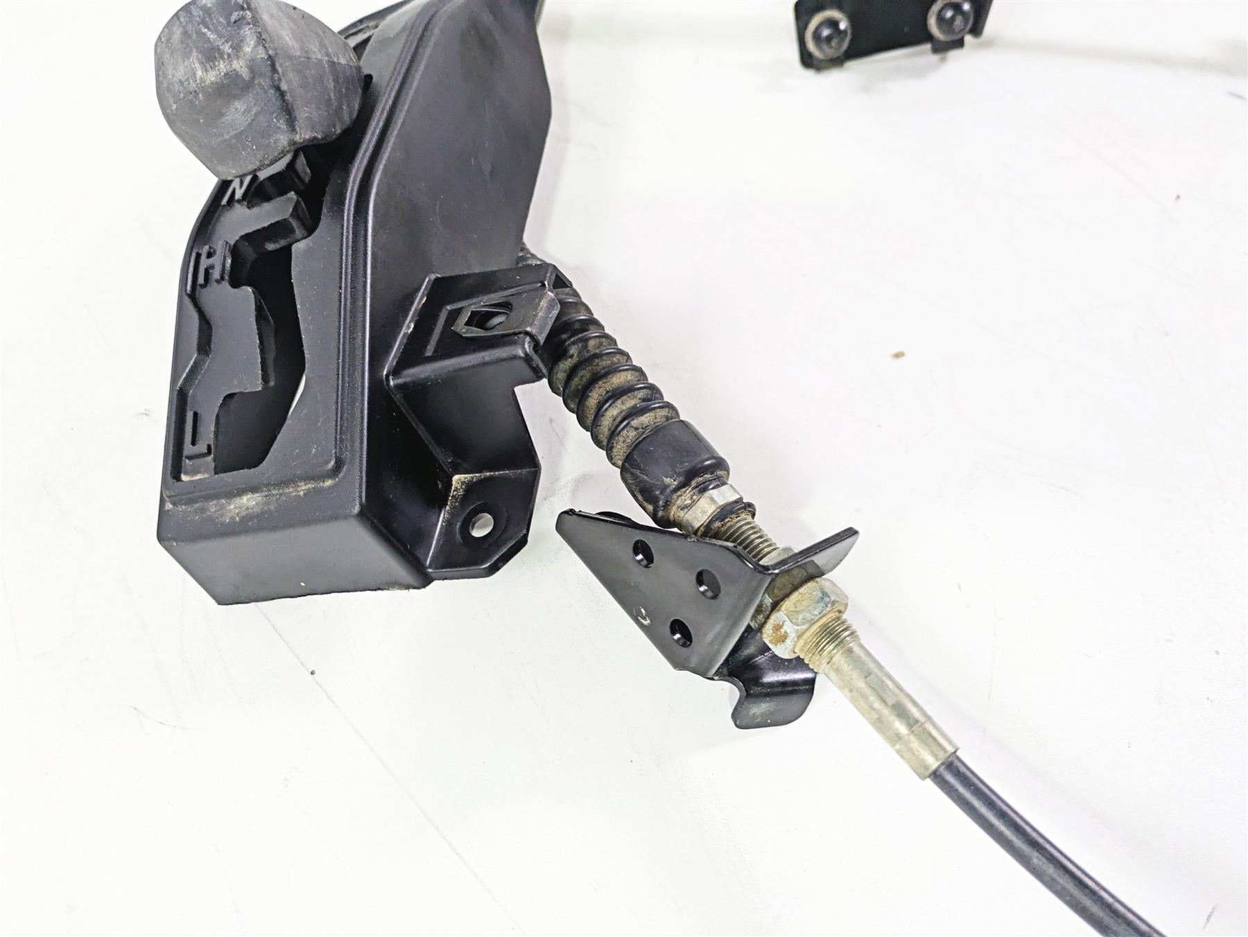 2018 Can Am Maverick X3 XRC Turbo R Shifter Gear Selector & Cable 707001809 {{ shop.shopifyCountryName }} - Mototech271