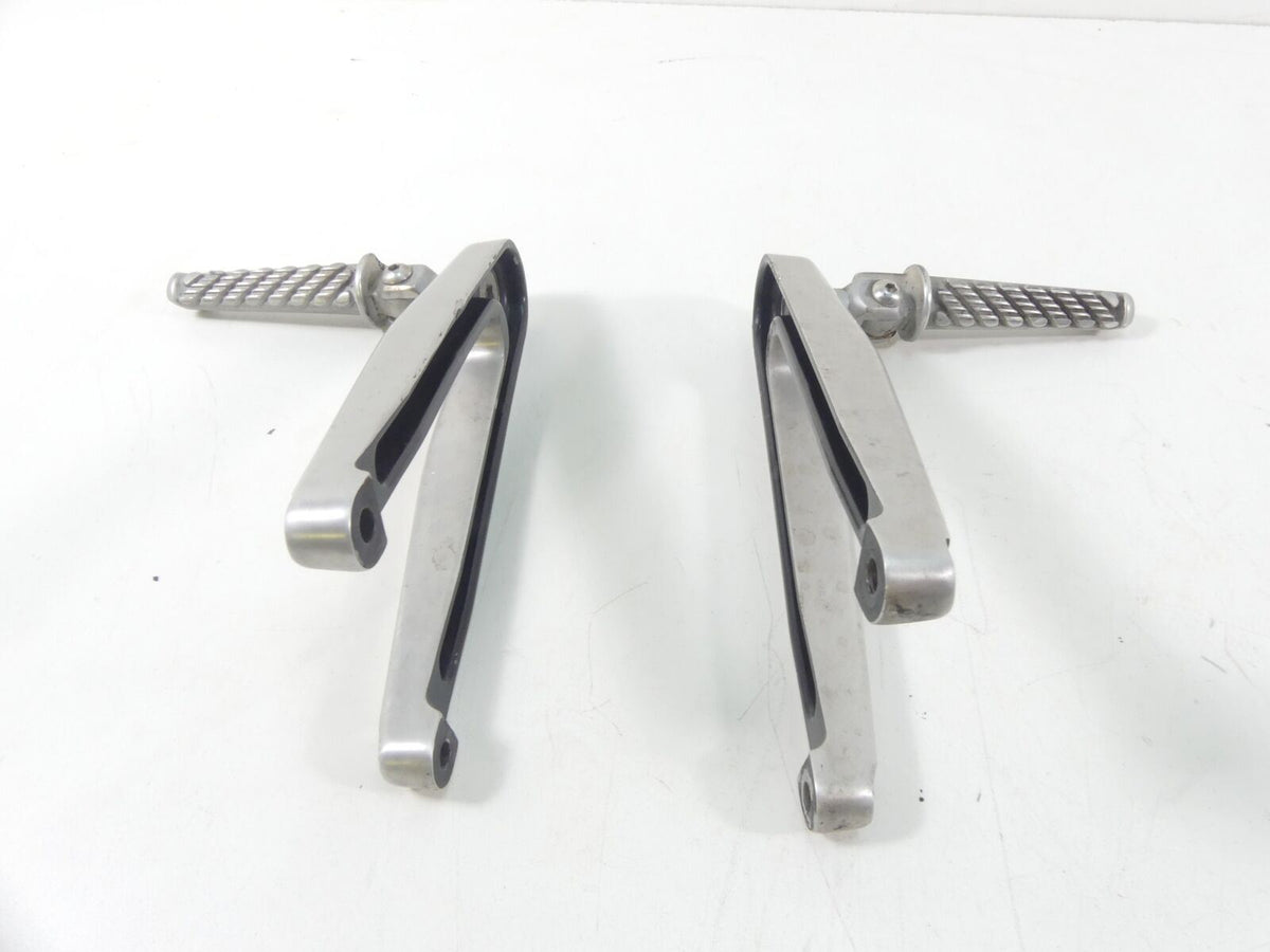1999 Buell X1 Lightning Rear Passenger Pillion Footpeg Foot Peg Set N0405.KYT {{ shop.shopifyCountryName }} - Mototech271