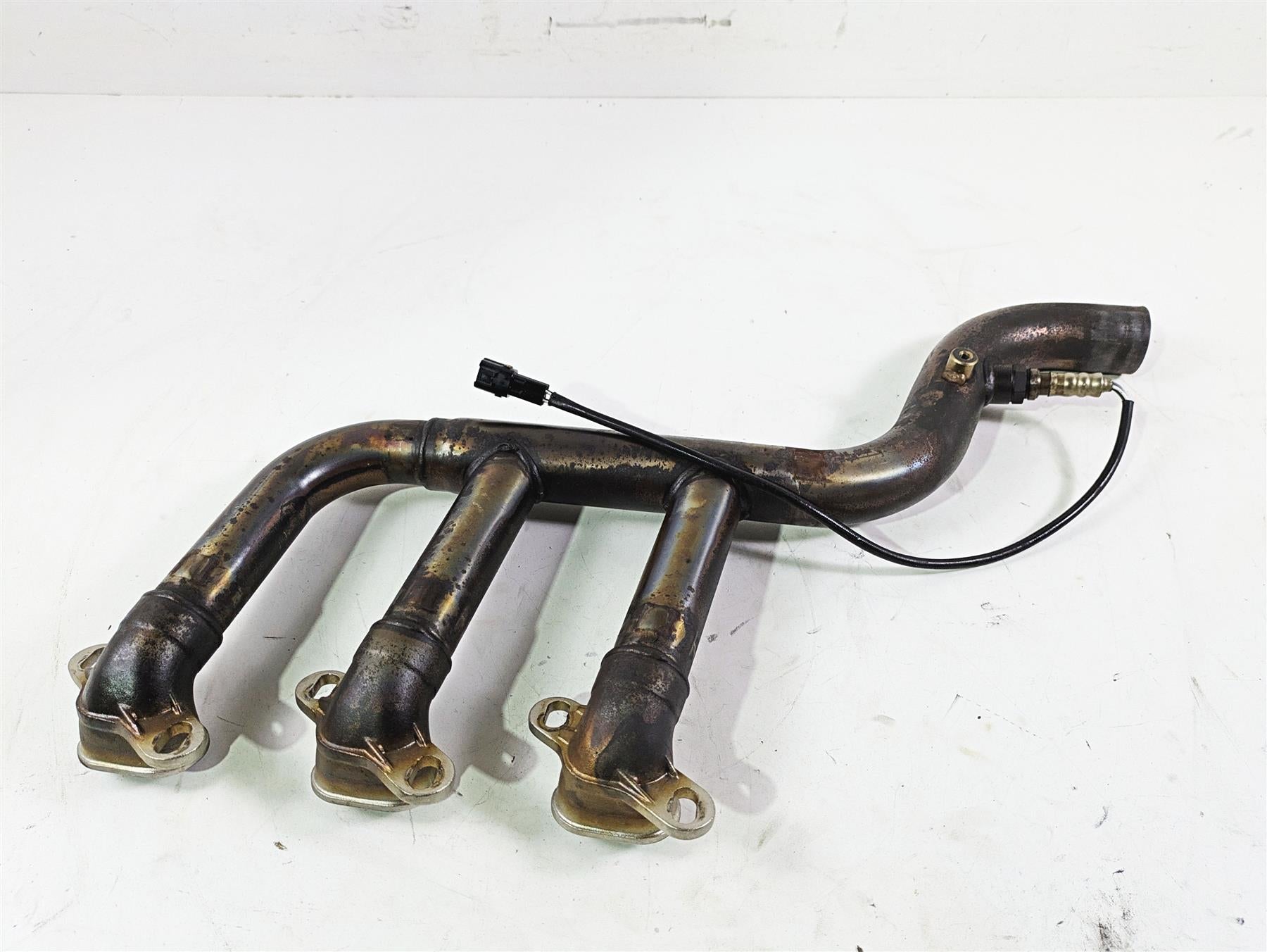 2006 Triumph Rocket 3 Exhaust Header Manifold Set T2208921 T2208928 {{ shop.shopifyCountryName }} - Mototech271
