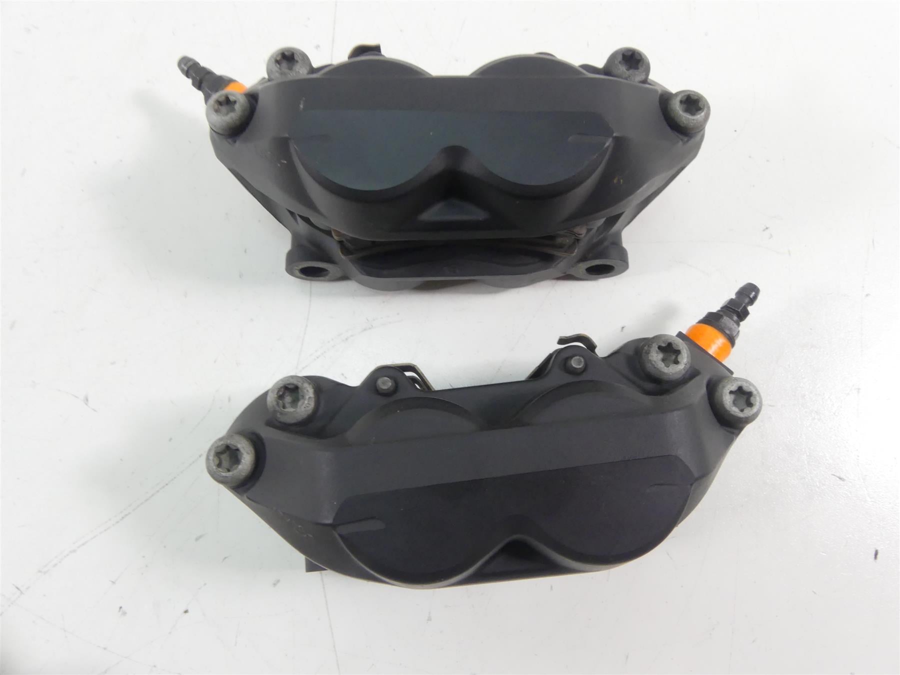 2015 KTM 1190 Adventure R Front Brembo Brake Caliper 100mm Set 6031301500130 {{ shop.shopifyCountryName }} - Mototech271