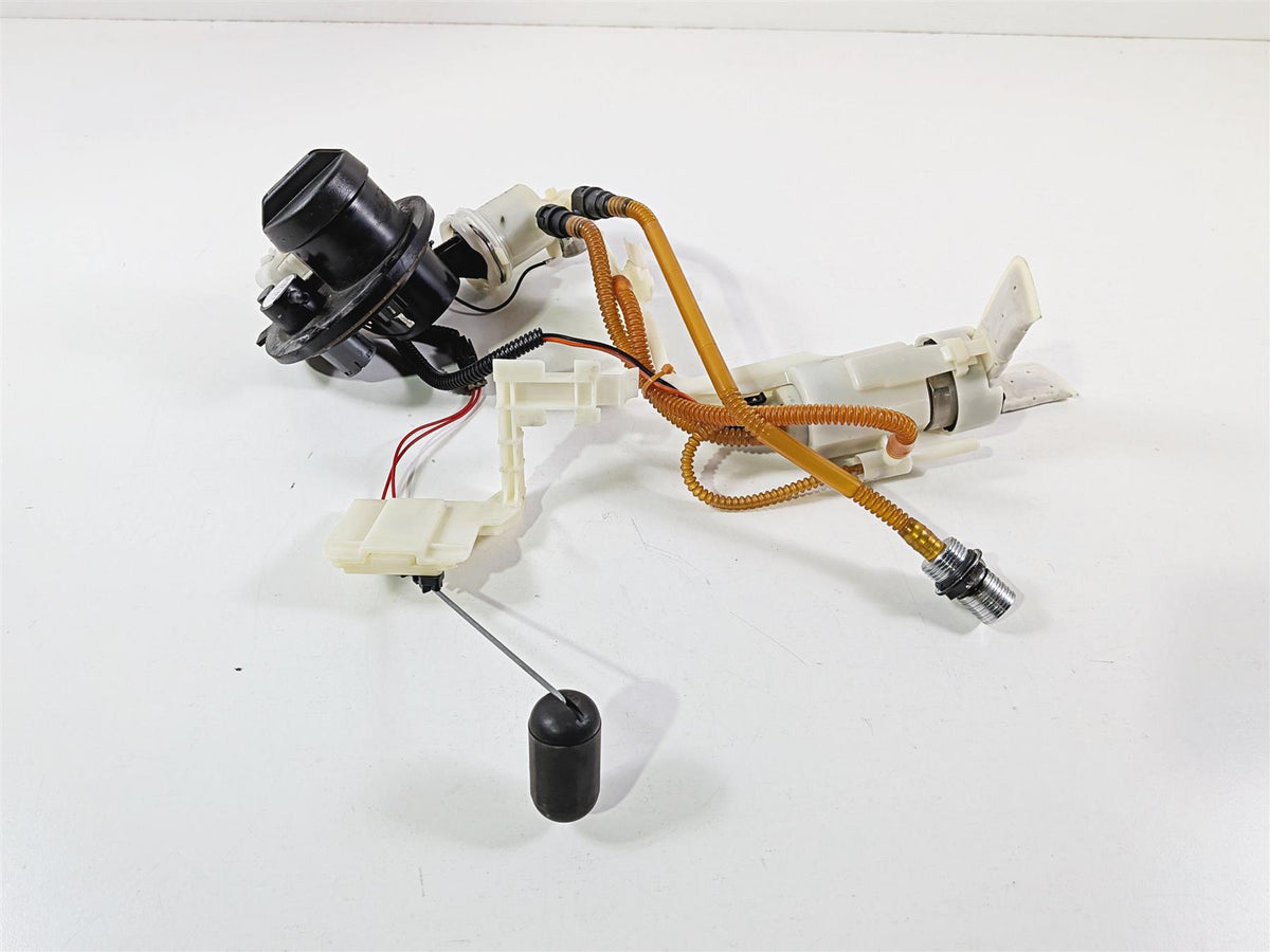 2017 Harley Touring FLHXS Street Glide Fuel Gas Petrol Pump & Sender - Tested 75069-08 {{ shop.shopifyCountryName }} - Mototech271