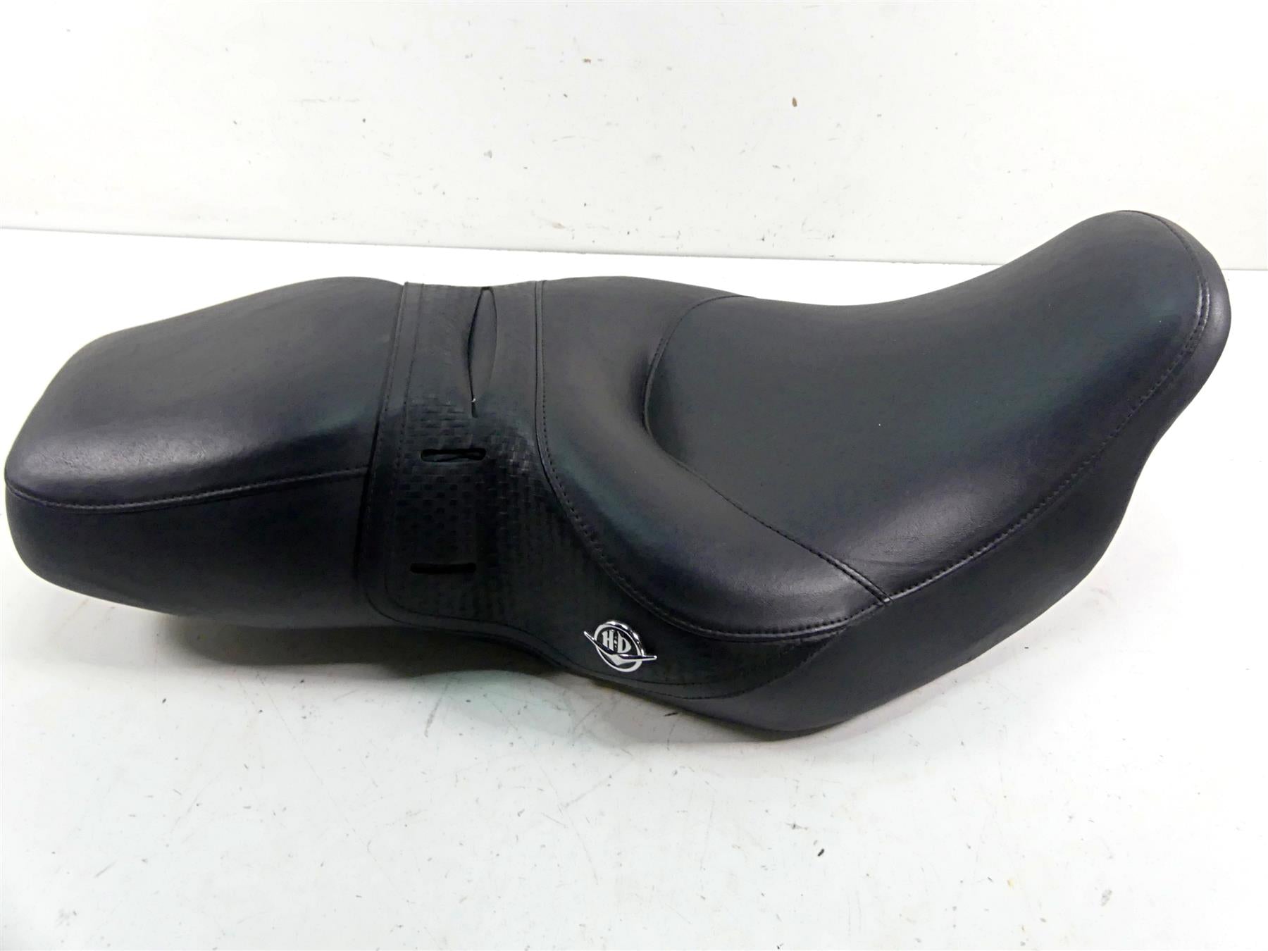 2010 Harley Touring FLHRC Road King Nice Seat Saddle 52329-09 {{ shop.shopifyCountryName }} - Mototech271