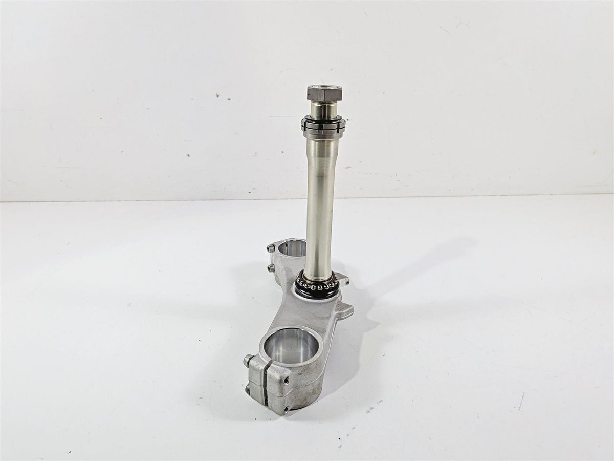 2022 Kawasaki ZX10R ZX1000 Ninja Lower Triple Tree Steering Clamp 44037-0198 {{ shop.shopifyCountryName }} - Mototech271