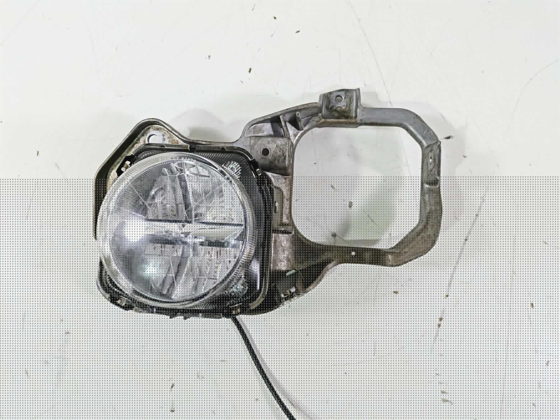 2022 Yamaha YXZ1000 R Left Headlight Mount & One Lamp 2UD-84300-00-00 {{ shop.shopifyCountryName }} - Mototech271