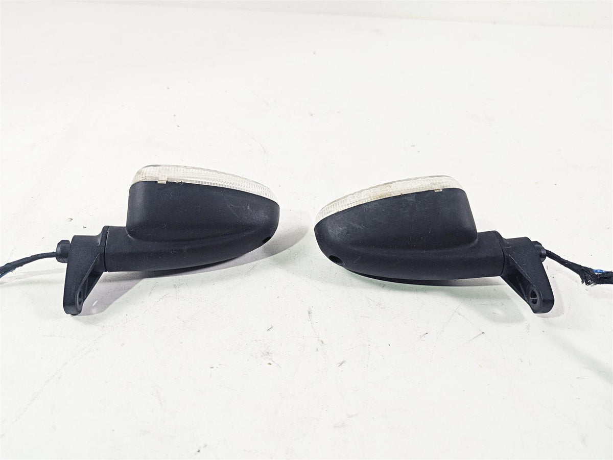 2010 BMW R1200GS K25 Rear Binker Turn Signal Set - Read 63137667771 {{ shop.shopifyCountryName }} - Mototech271