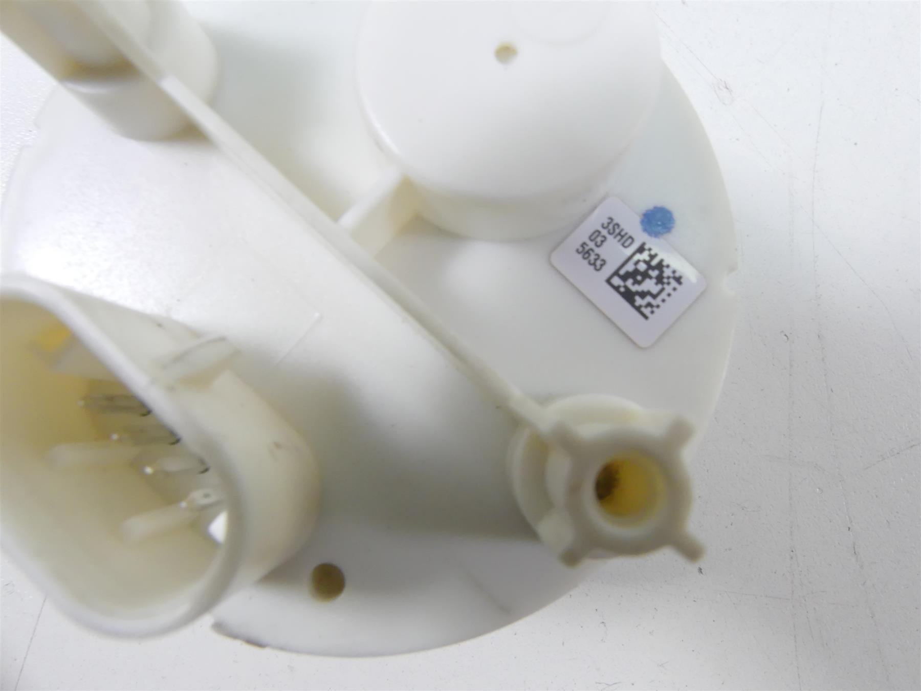 2016 Harley Touring FLTRX Road Glide Fuel Level Gauge Intrument 70900163 {{ shop.shopifyCountryName }} - Mototech271