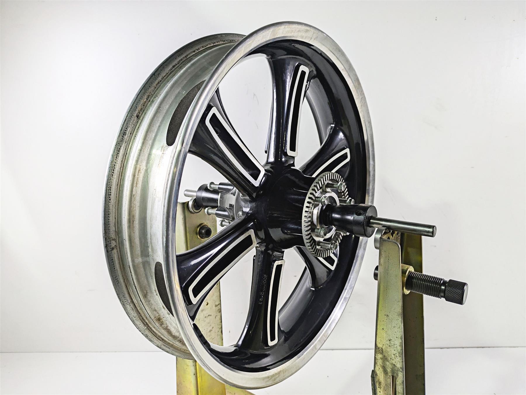 2012 Victory Cross Country Straight 18x3.5 Front Wheel Rim 1521383 {{ shop.shopifyCountryName }} - Mototech271