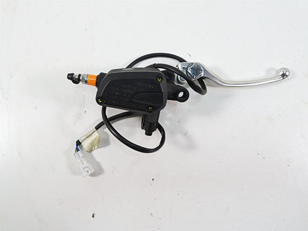 2020 Moto Guzzi V85 TT Adventure Front Brake Master Cylinder + Lever 2B006111 {{ shop.shopifyCountryName }} - Mototech271