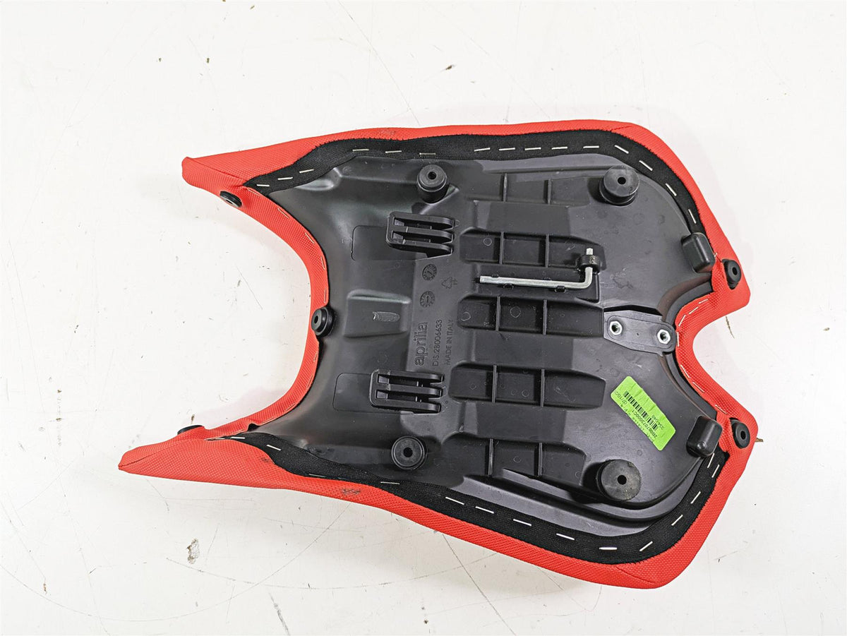 2021 Aprilia RS660 Red Front Rider Driver Seat Saddle 2B007073000C1 {{ shop.shopifyCountryName }} - Mototech271