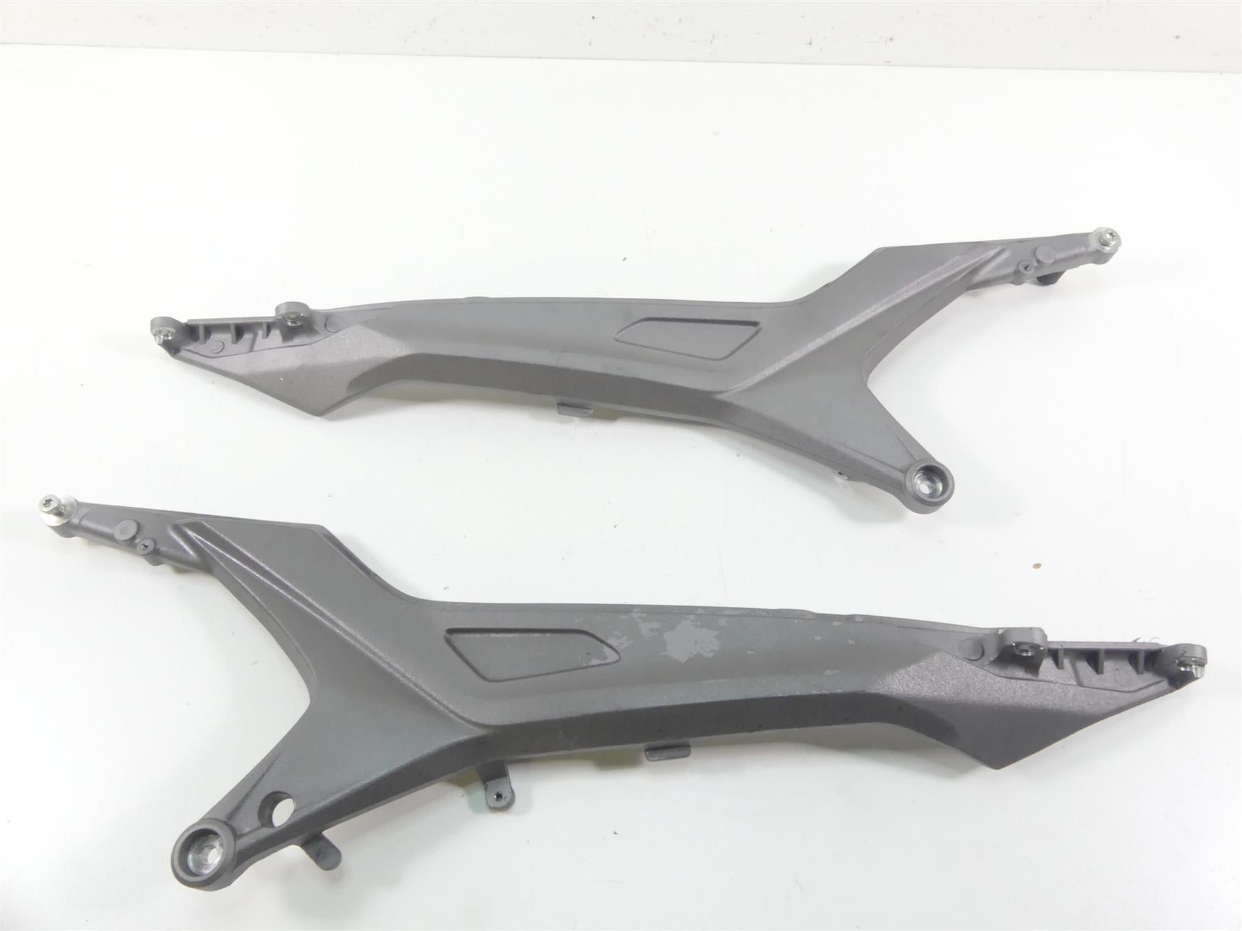 2014 Ducati Hypermotard 821 SP Rear Subframe Sub Frame Set 47110361BA 47110351BA {{ shop.shopifyCountryName }} - Mototech271
