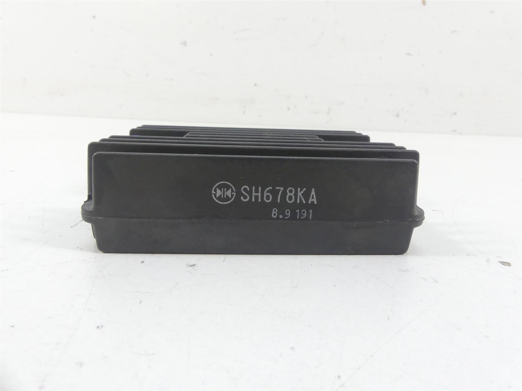 2009 Kawasaki Ultra 260 LX Rectifier Voltage Regulator 21066-3718 SH678KA {{ shop.shopifyCountryName }} - Mototech271